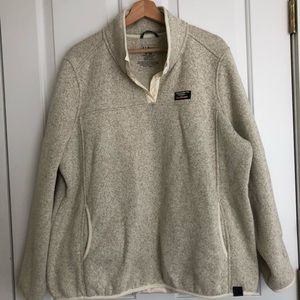 2X LlBean Oatmeal Fleece w/ pockets & snap collar